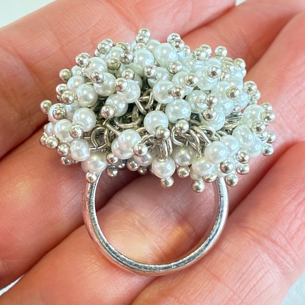 Cha Cha Ring Faux Pearl‎ Cluster Beaded Statement Silver Tone White 8.5